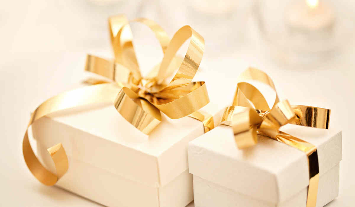 gifts for married couples